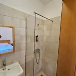 Hotel Mik Vermoshi *