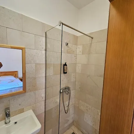 Hotel Vermoshi Tdc *