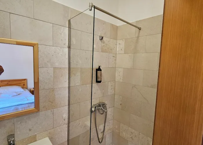 Hotel Mik Vermoshi *